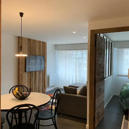 Au Clos Du Savoy Avec Parking Apartment